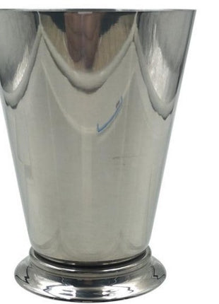 Metal cup Engraving