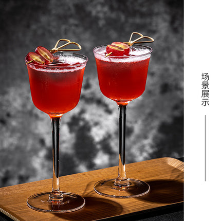 small-capacity cocktail goblet glasses