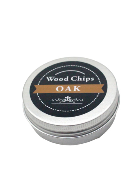 Metal tin labeled 'Wood Chips Oak' on a white background